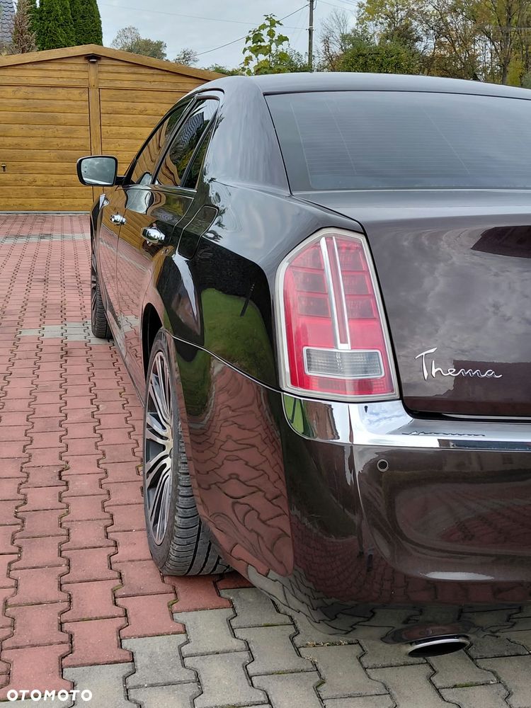 Lancia Thema 2012 photo 5