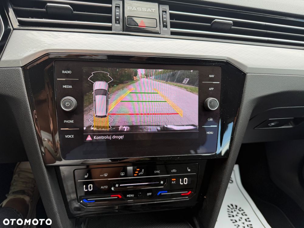 Volkswagen Passat 1.5 TSI EVO Business DSG - 30