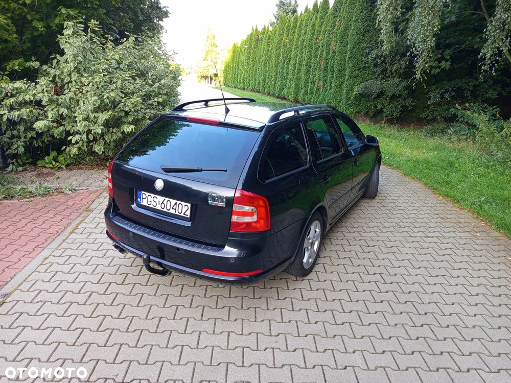 Skoda Octavia 2.0 TDI RS - 7