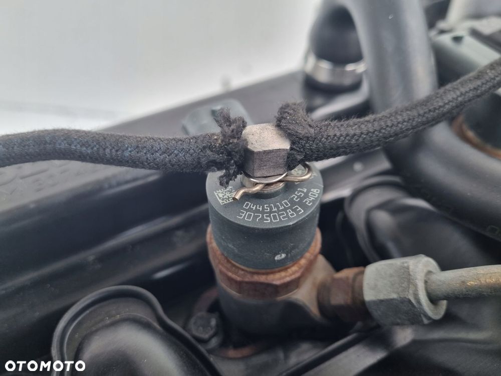 SILNIK BEZ OSPRZĘTU Volvo S80 2.4 D D5 DIESEL 163KM pali D5244T D5244T5 - 8