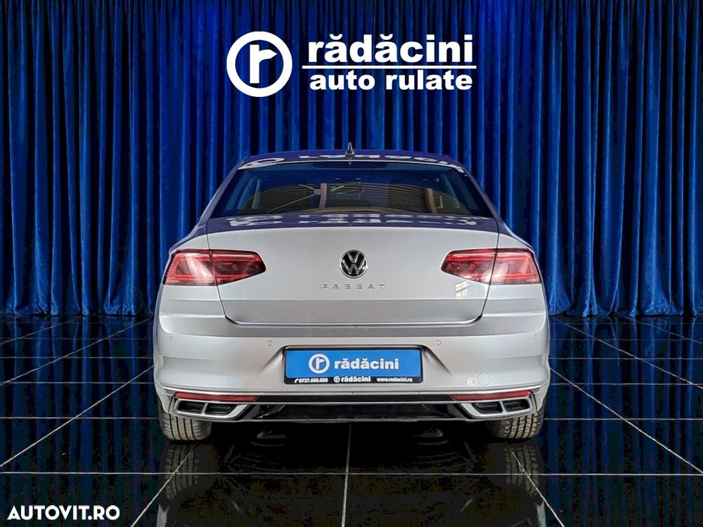 Volkswagen Passat - 8