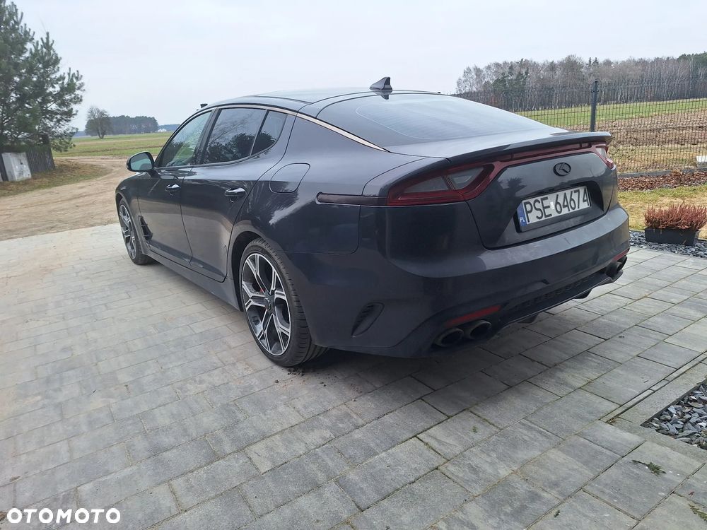 Kia Stinger 3.3 T-GDI V6 GT AWD - 4