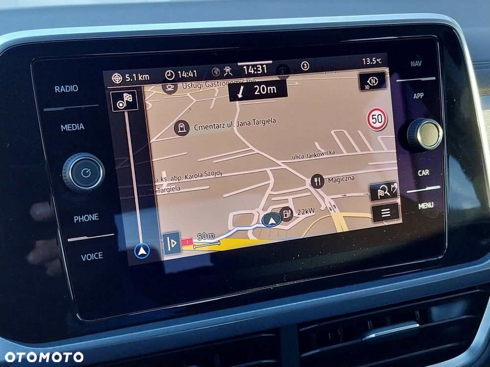 Volkswagen T-Roc - 25