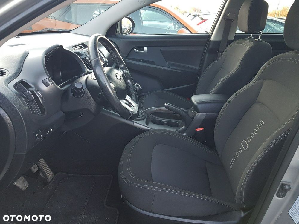 Kia Sportage 1.7 CRDI 2WD Spirit - 9