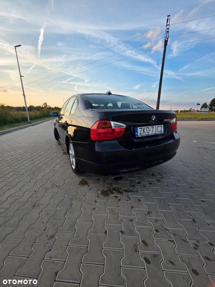 BMW Seria 3 320d - 2