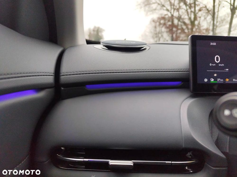 Geely Starray EM-i 1.5 PHEV Max - 34