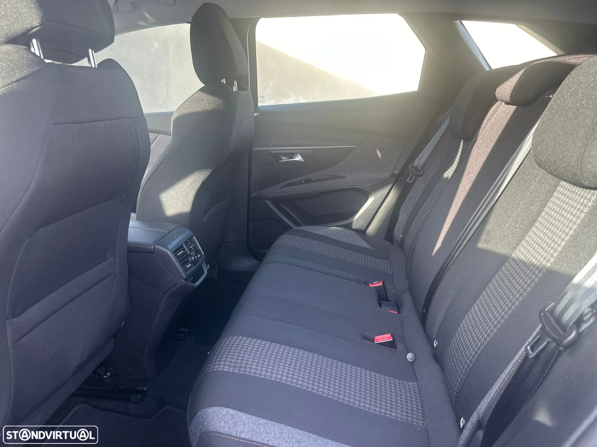 Peugeot 3008 1.5 BlueHDi Allure Baixo Consumo - 14