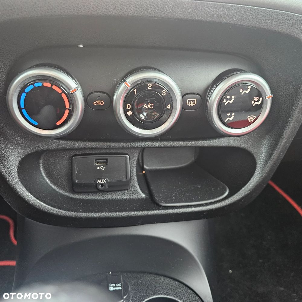 Fiat 500L - 24