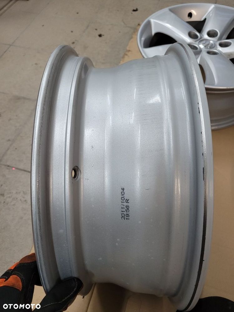 felgi aluminiowe 17" 5x114,3 6,5x17 SUZUKI - 4