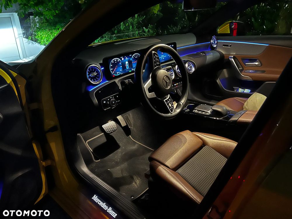 Mercedes-Benz Klasa A 250 e PHEV Progressive 8G-DCT - 14