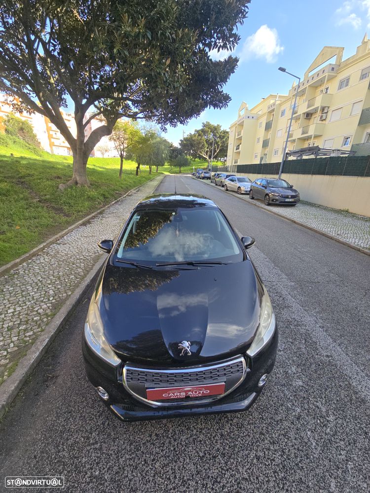 Peugeot 208 1.4 VTi Allure - 32