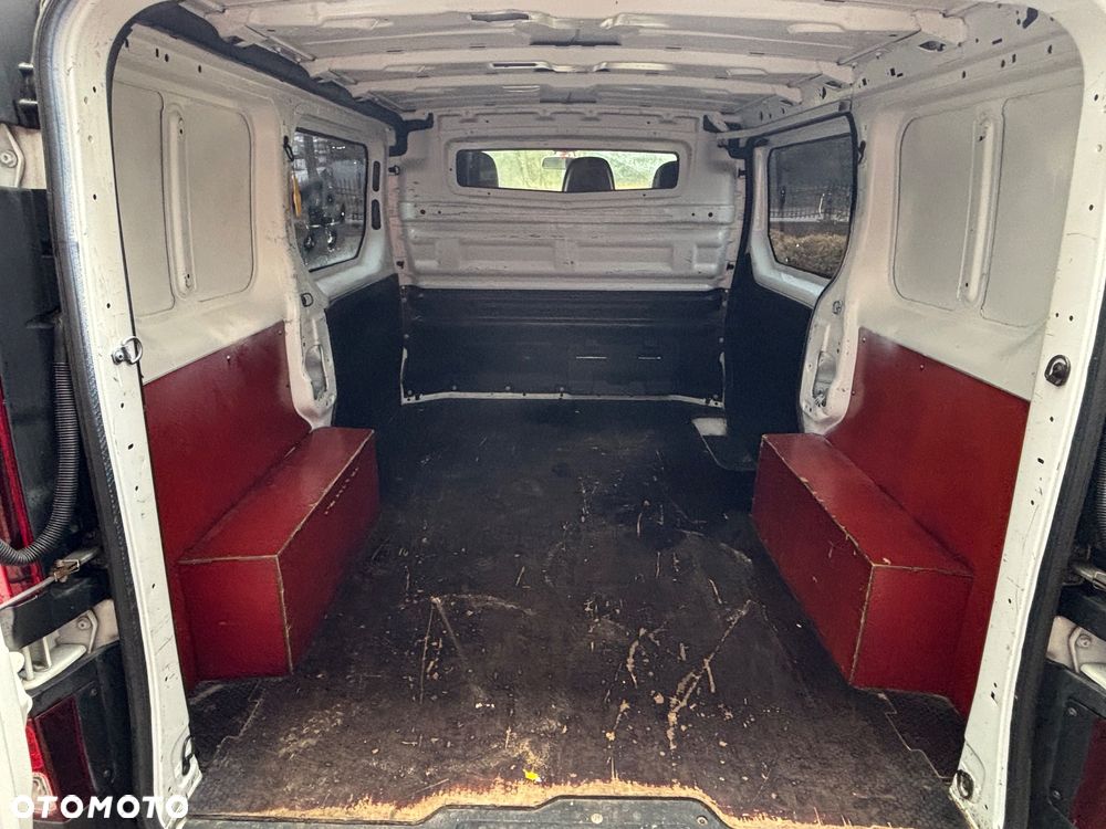 Renault TRAFIC - 10