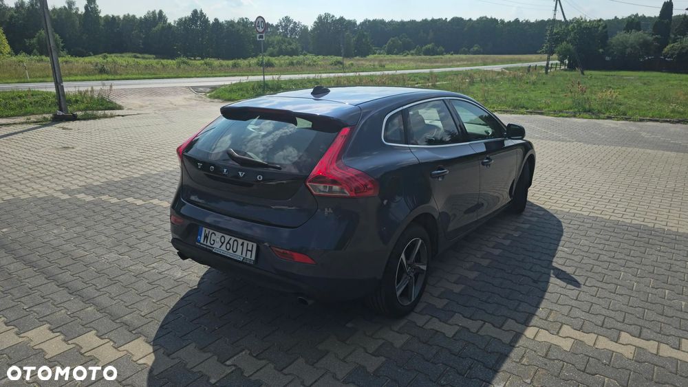 Volvo V40 D4 Drive-E Momentum - 5