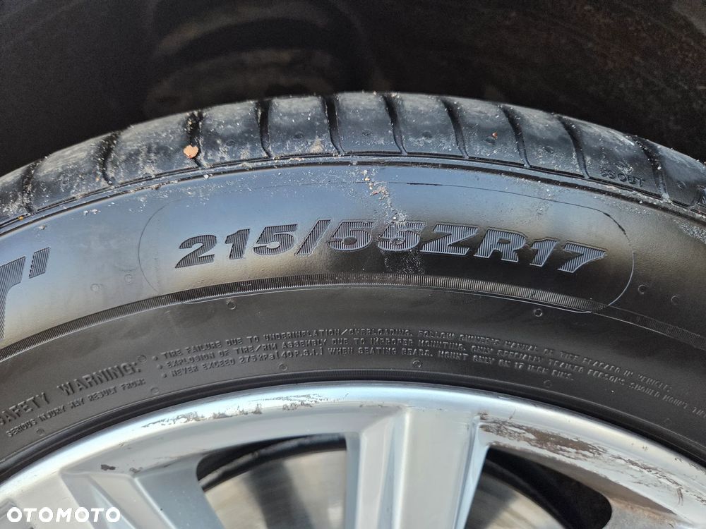 Volkswagen Passat - 35