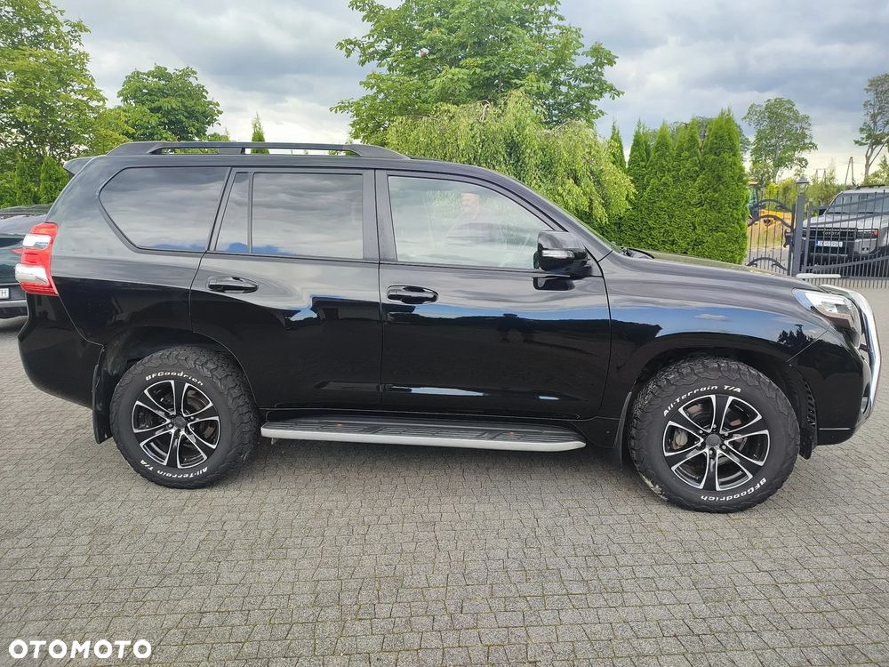 Toyota Land Cruiser LC 2.8 D-4D Prado - 11