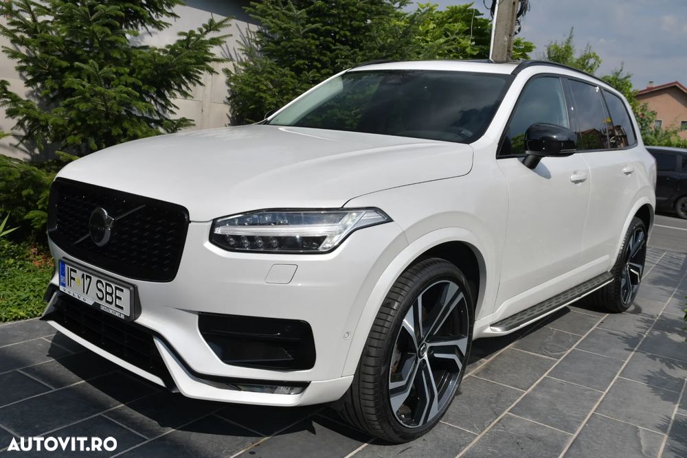 Volvo XC 90 B5 D AWD Ultimate Dark - 2