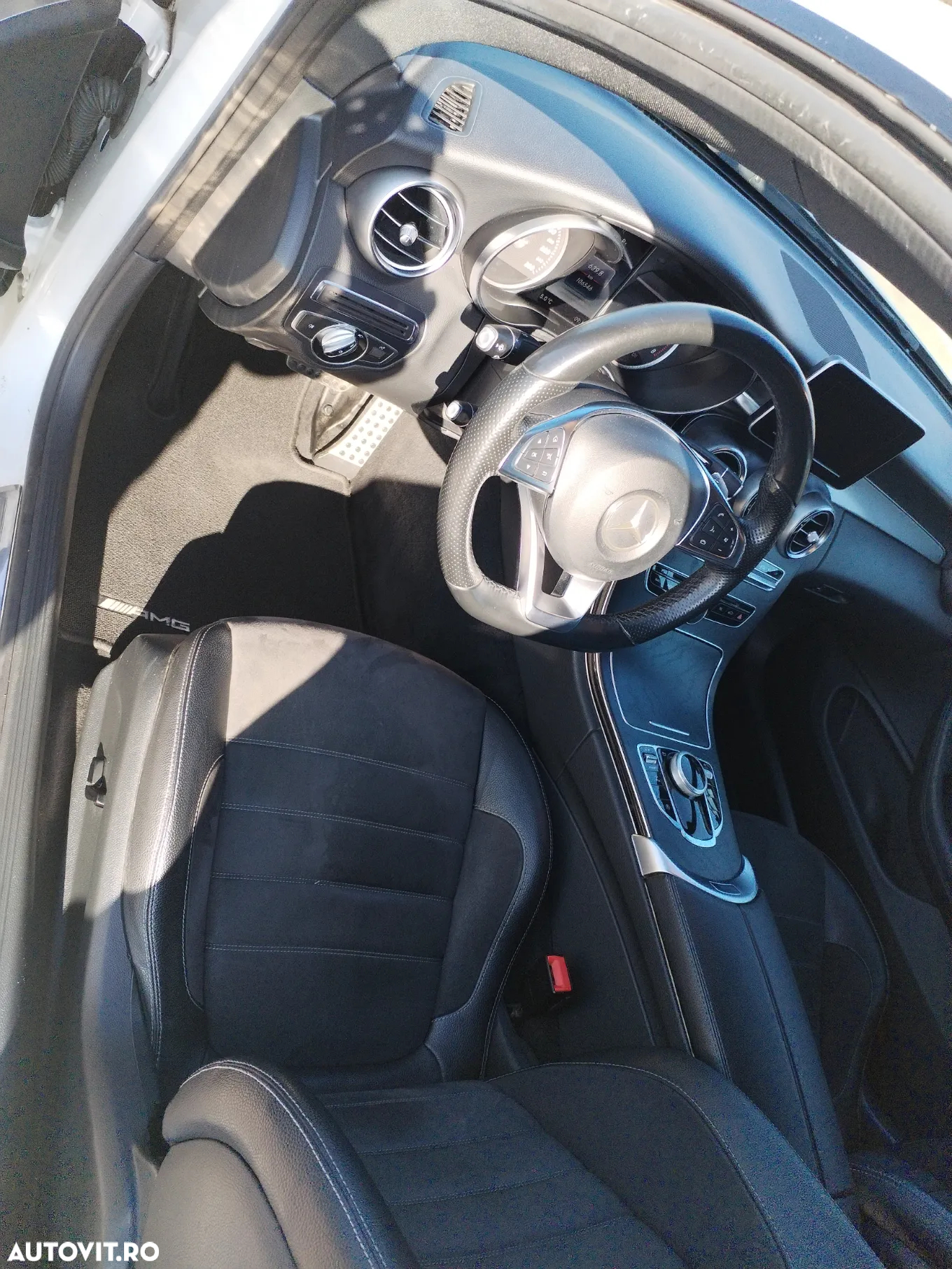 Mercedes-Benz C 180 Coupe 7G-TRONIC AMG Line - 7