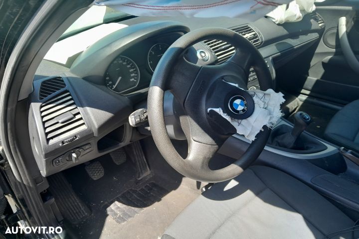 Aripa fata dreapta BMW Seria 1 E87 [2004 - 2007] Hatchback 118d MT (1 - 4