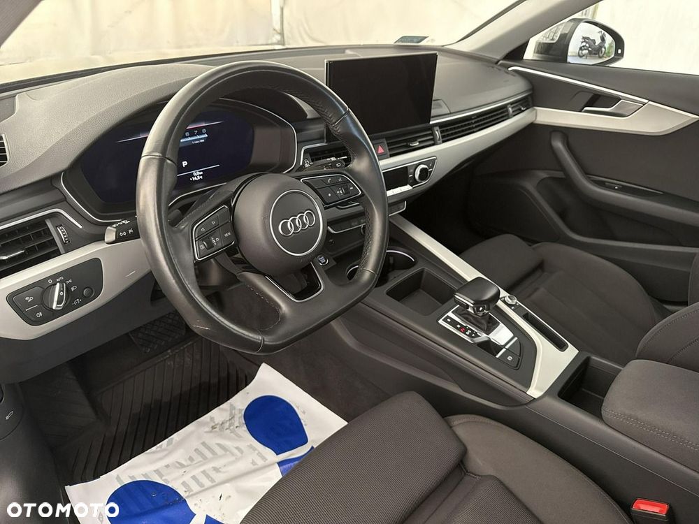 Audi A4 Allroad - 14