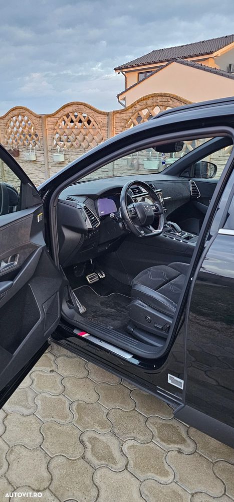 DS Automobiles DS 7 Crossback 1.6 PHeV FWD 225 EAT8 PERFORMANCE LINE + - 27