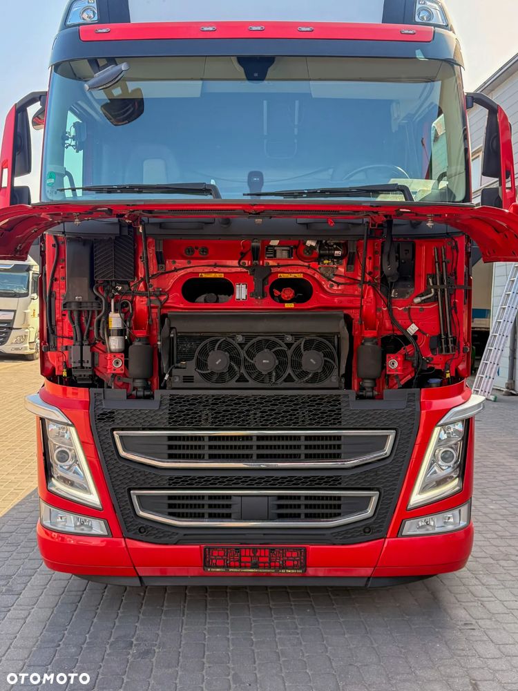 Volvo FH 460 / STANDARD / XXL / i SAVE / EURO 6/ GLOBETROTTER/ / AUTOMAT/SERVIS /2019/ KAMERA/ SKÓRY/ XENON /PERFEKCYJNY STAN / ZABUDOWY  MIĘDZYOSIOWE/ - 9