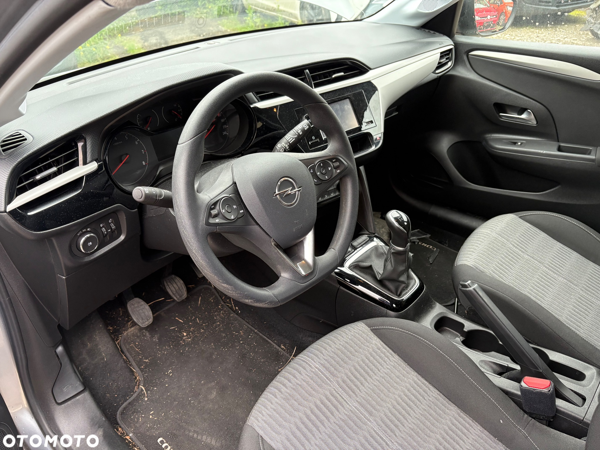 Opel Corsa 1.2 Elegance S&S - 10