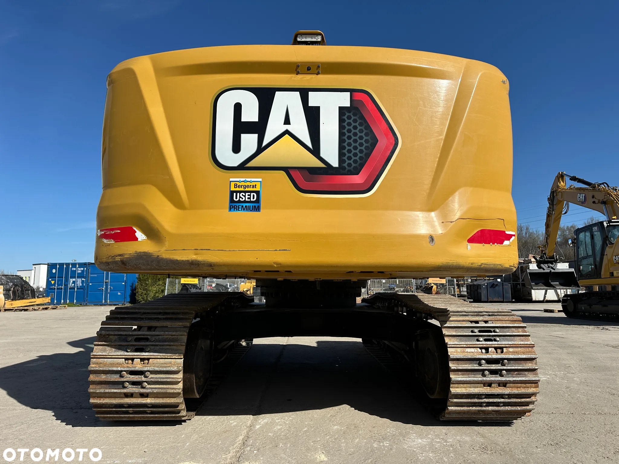 Caterpillar 323 - 8