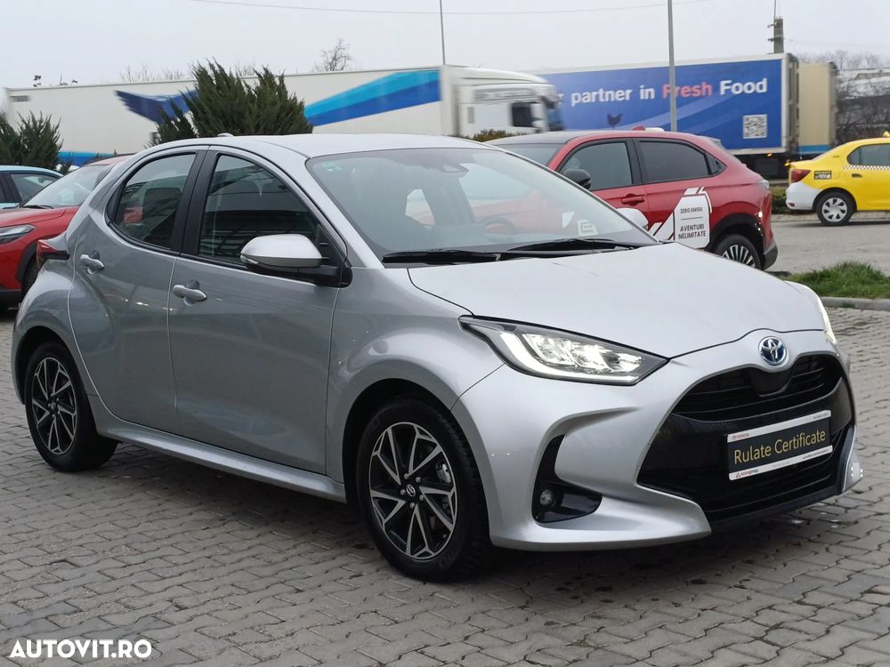 Toyota Yaris - 3