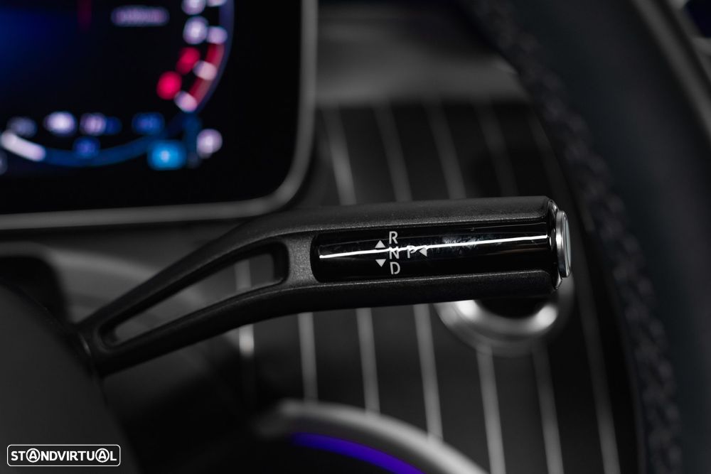 Mercedes-Benz C 300 e 9G-TRONIC AMG Line - 11