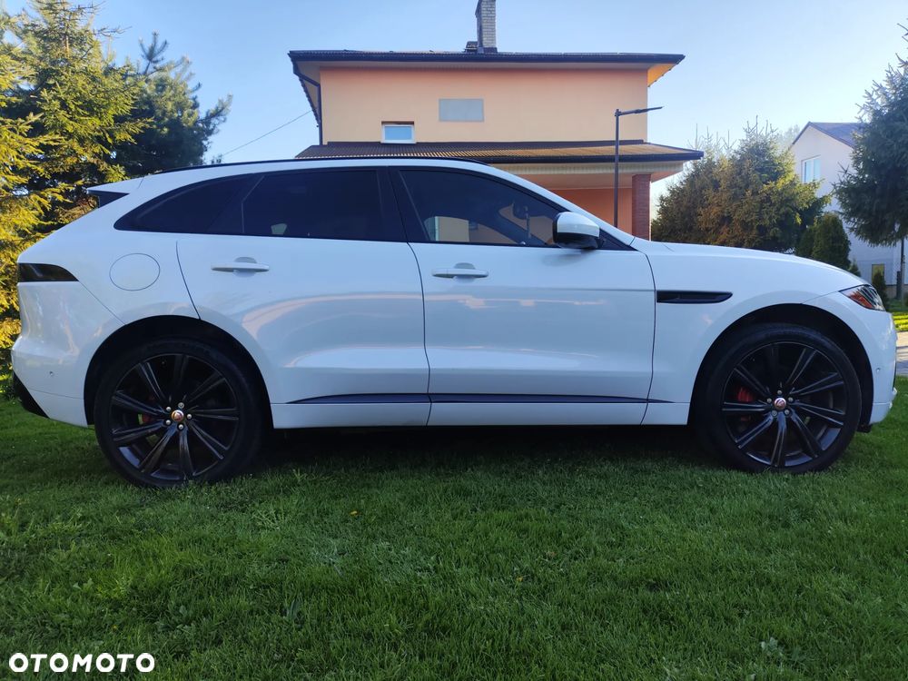 Jaguar F-Pace 3.0 V6 AWD S - 8
