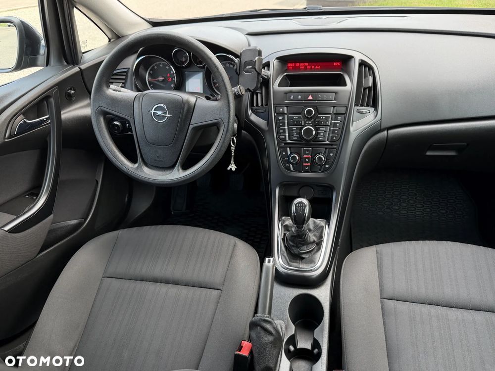 Opel Astra - 20