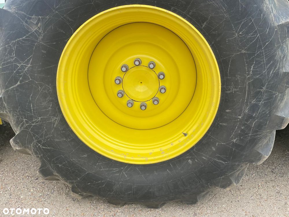 John Deere 8400 - 13