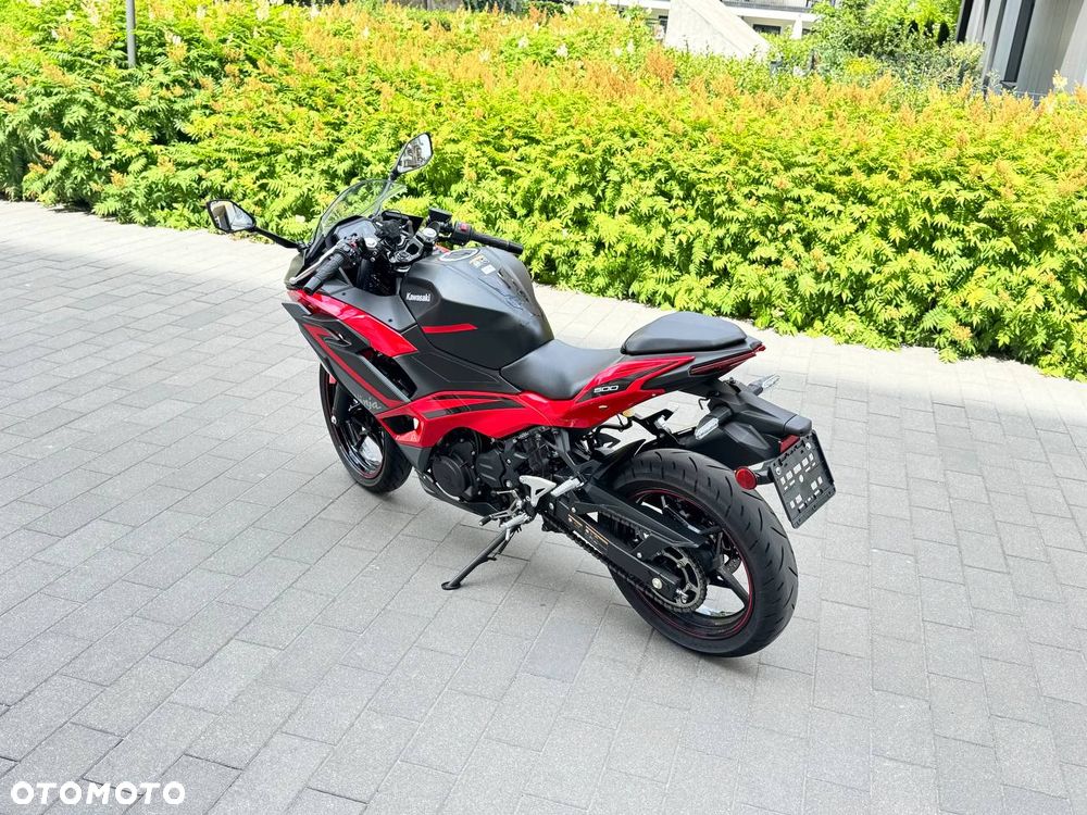 Kawasaki Ninja 500 - 11