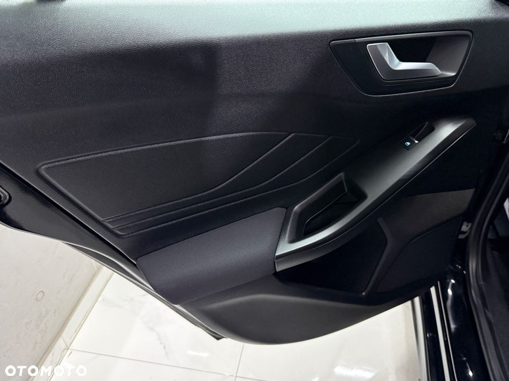 Ford Focus 2.0 EcoBlue ST-Line - 14