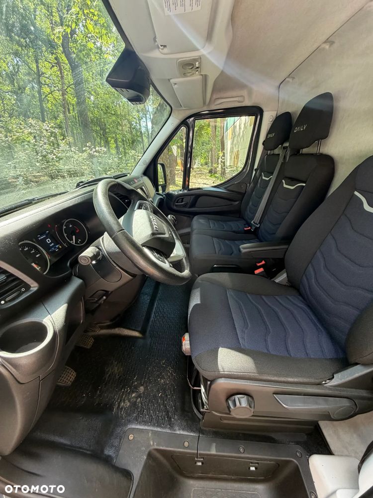 Iveco DAILY - 16