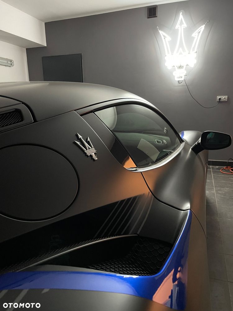 Maserati MC20 DCT - 14