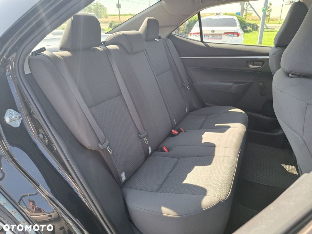 Toyota Corolla 1.33 Active - 17