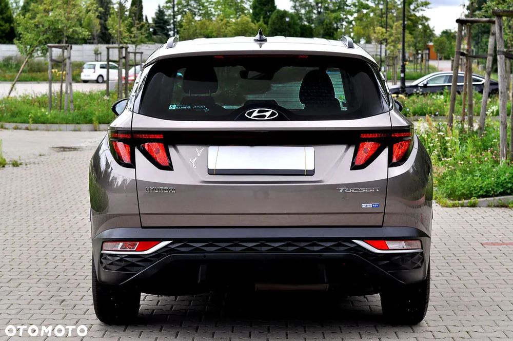 Hyundai Tucson 1.6 CRDi 48V-Hybrid 2WD DCT Prime - 11