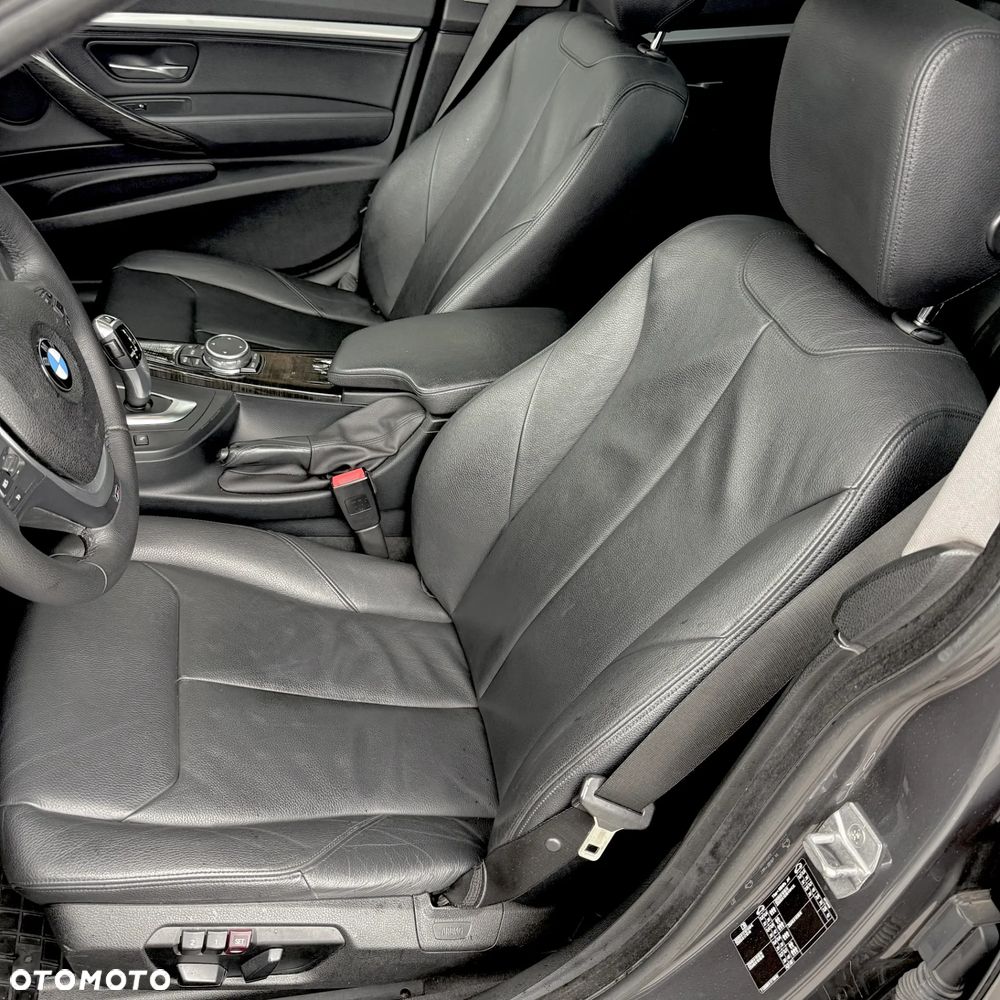 BMW 3GT 330d Luxury Line - 22