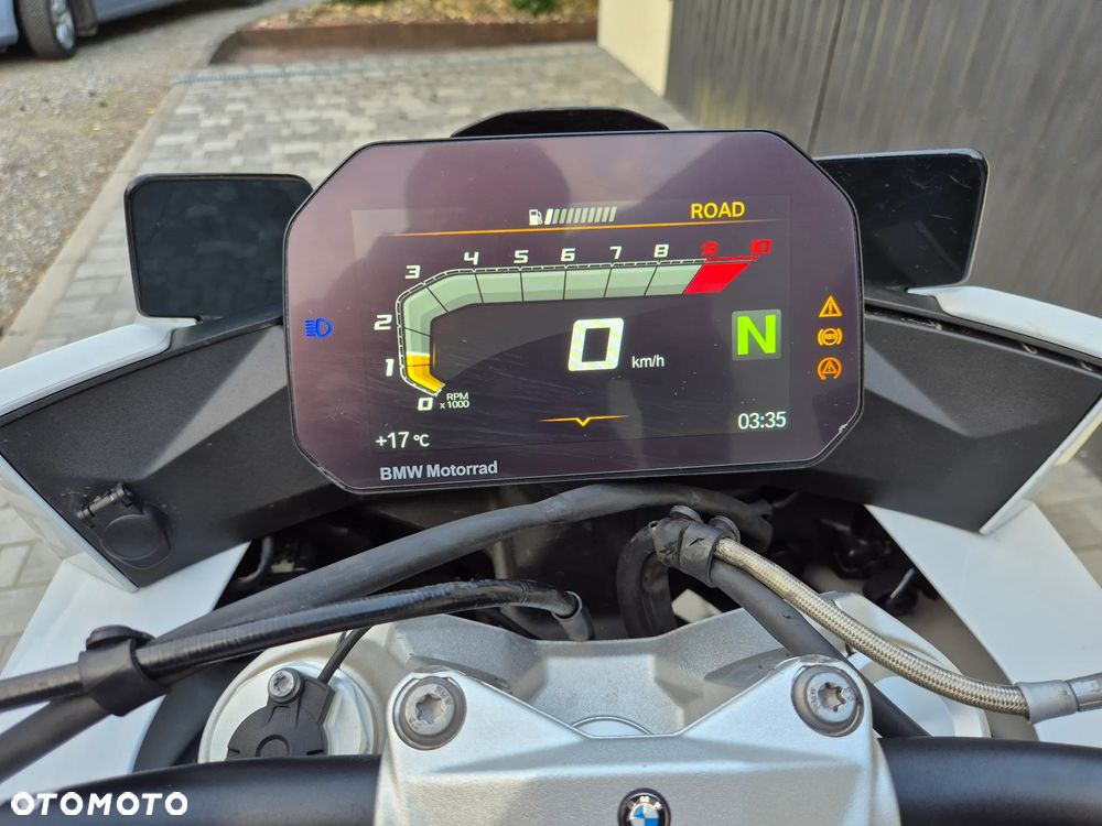 BMW XR - 20