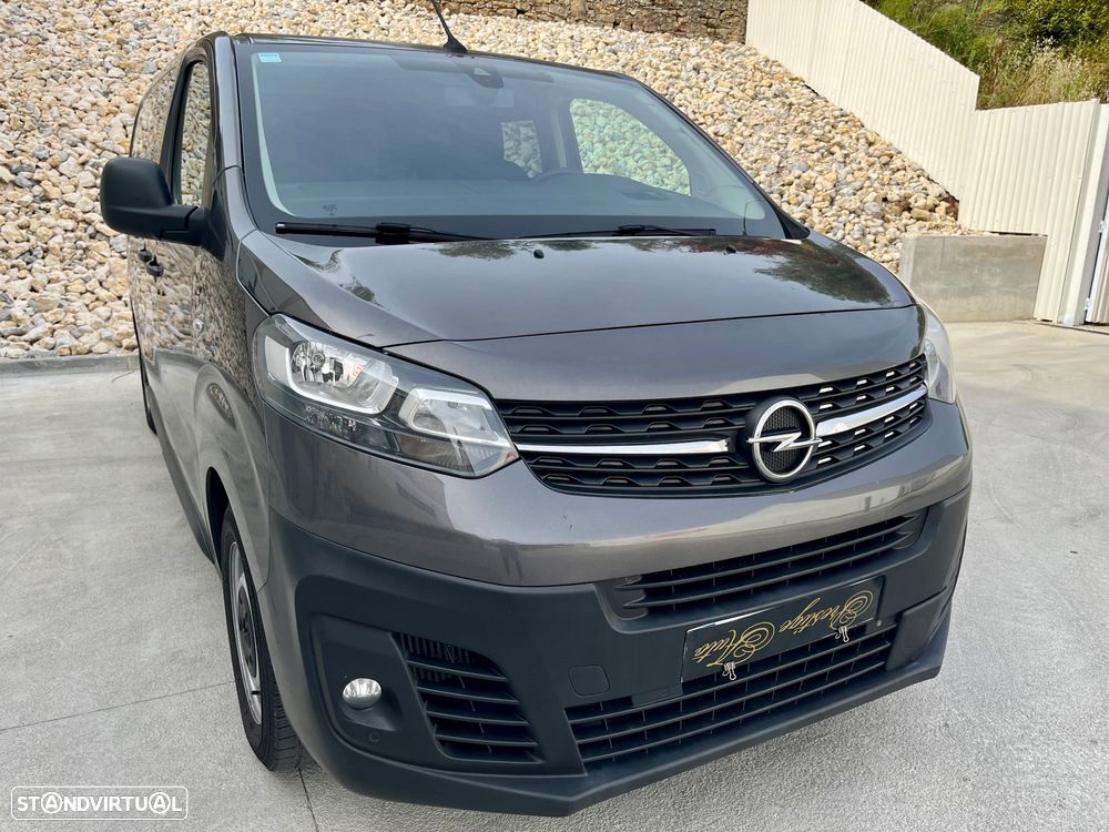 Opel Vivaro 2.0 CDTI 6 lugares Versão Longa - 9