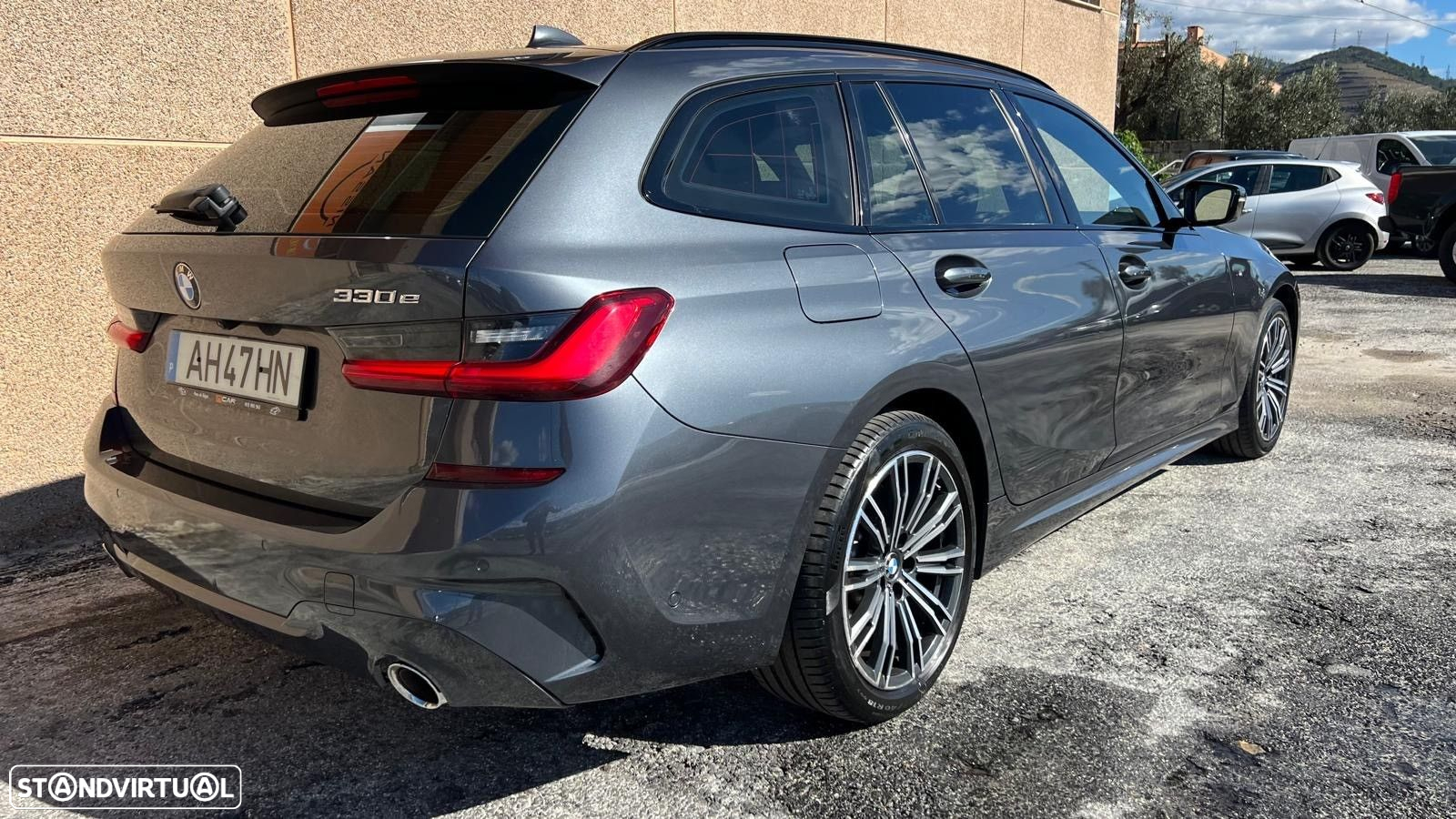 BMW 330 - 4