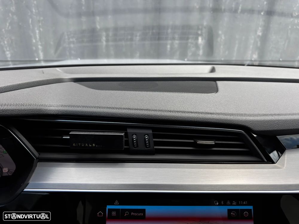 Audi e-tron Sportback 55 quattro S line - 23