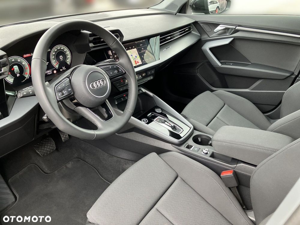 Audi A3 Sportback - 10