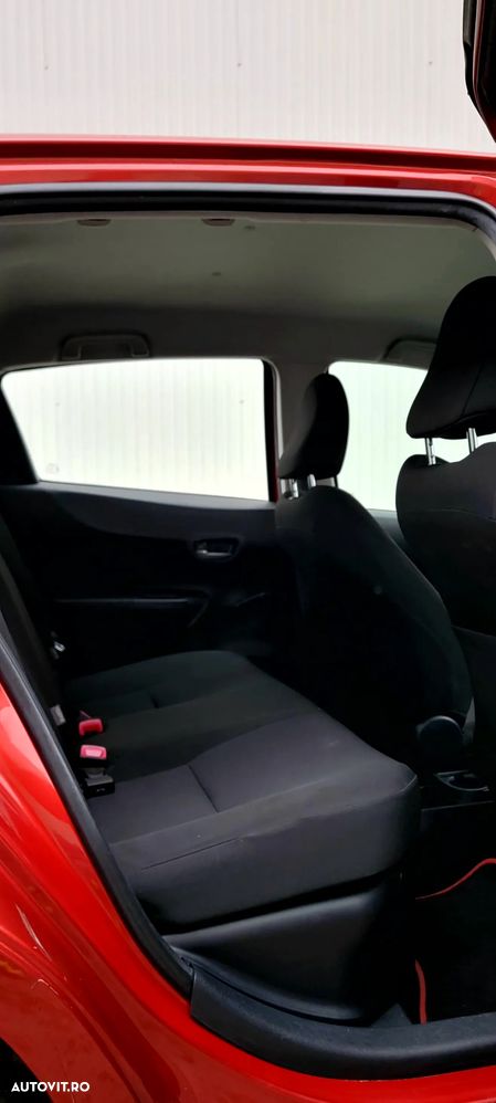 Toyota Yaris 1.5 VVT-i HSD Luna - 17