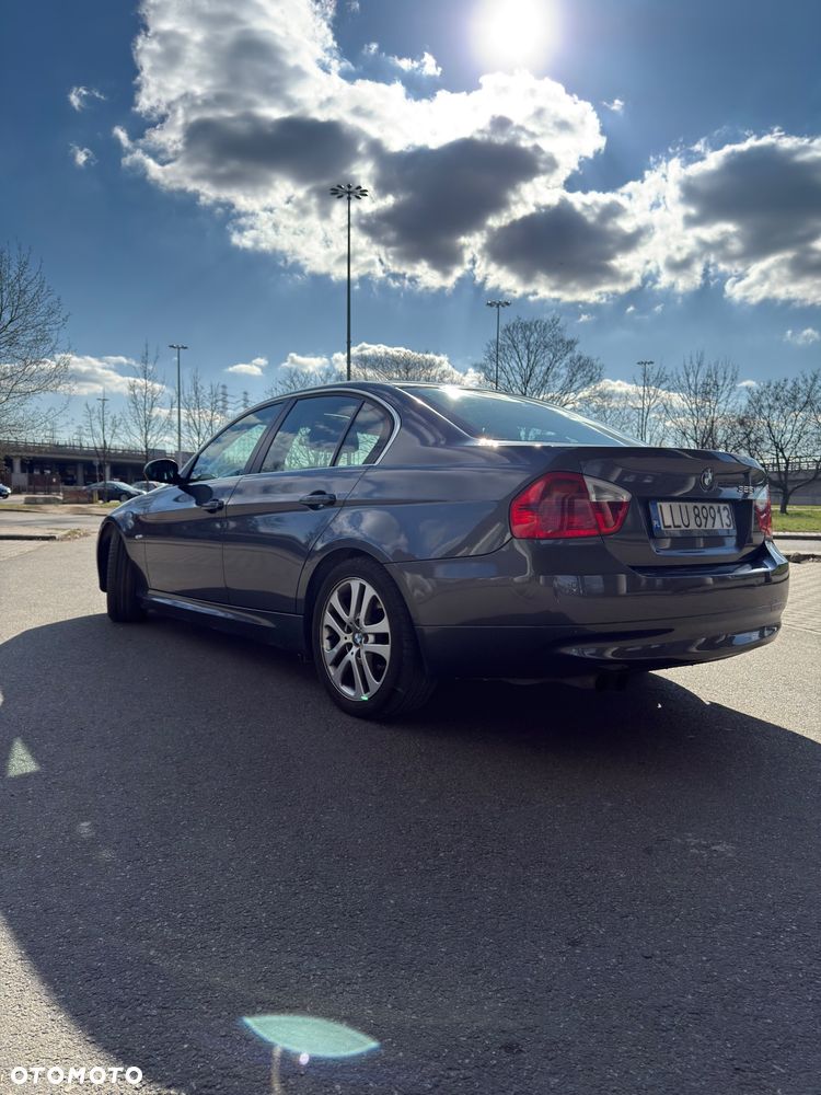 BMW Seria 3 - 19