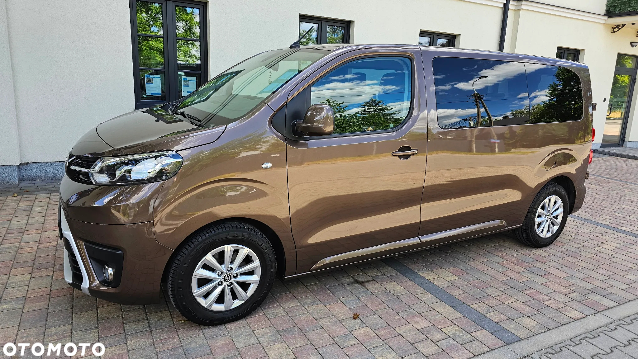 Toyota Proace Verso 2.0 D4-D Long Family - 32