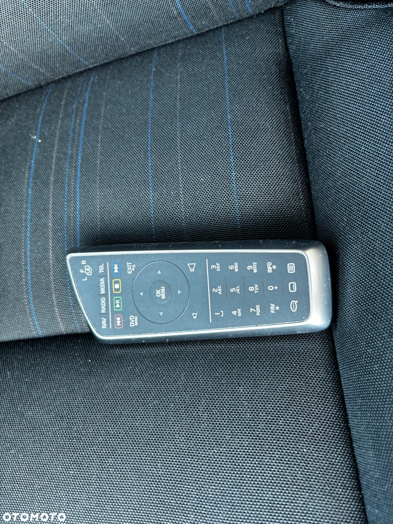 Volvo V60 D2 Momentum - 36