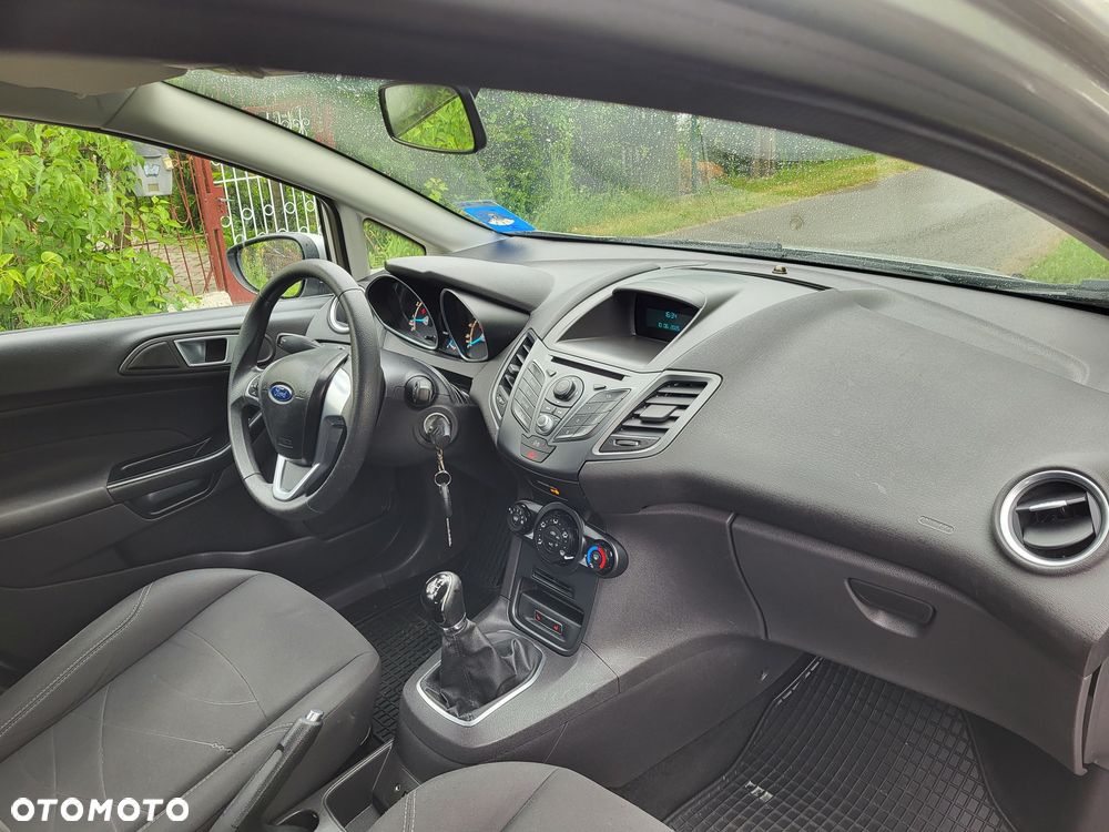 Ford Fiesta - 7