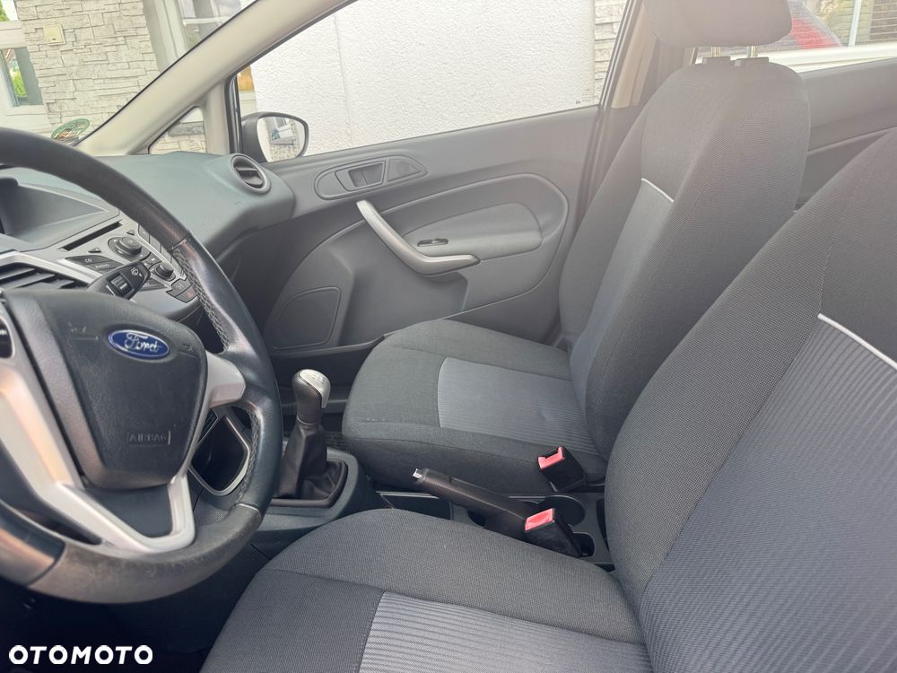 Ford Fiesta 1.25 SYNC Edition - 10